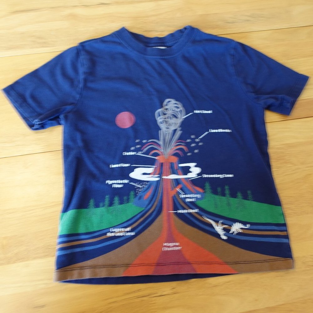 Volcano graphic t-shirt